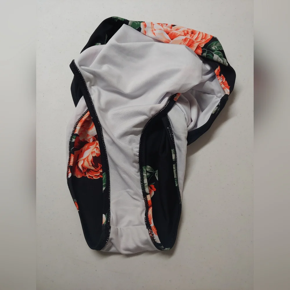 B2G1 FREE! Cupshe High Waisted Floral Bikini Bottoms - Picture 7 of 9
